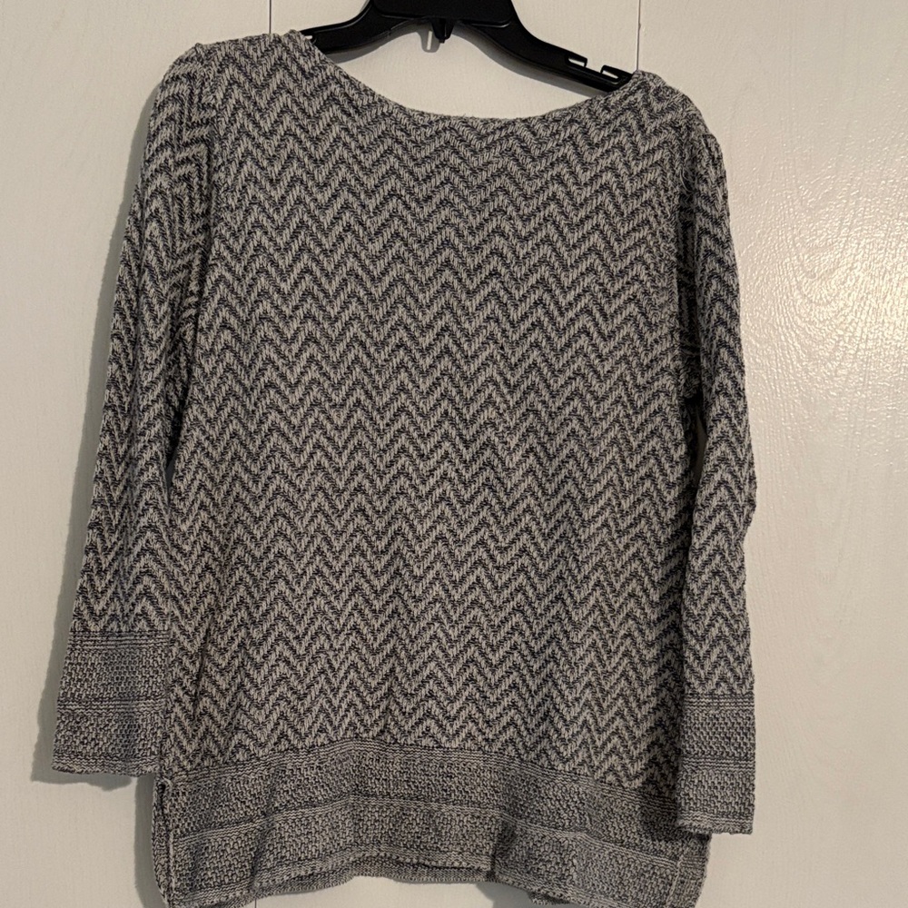 Gray Chevron Knit Sweater